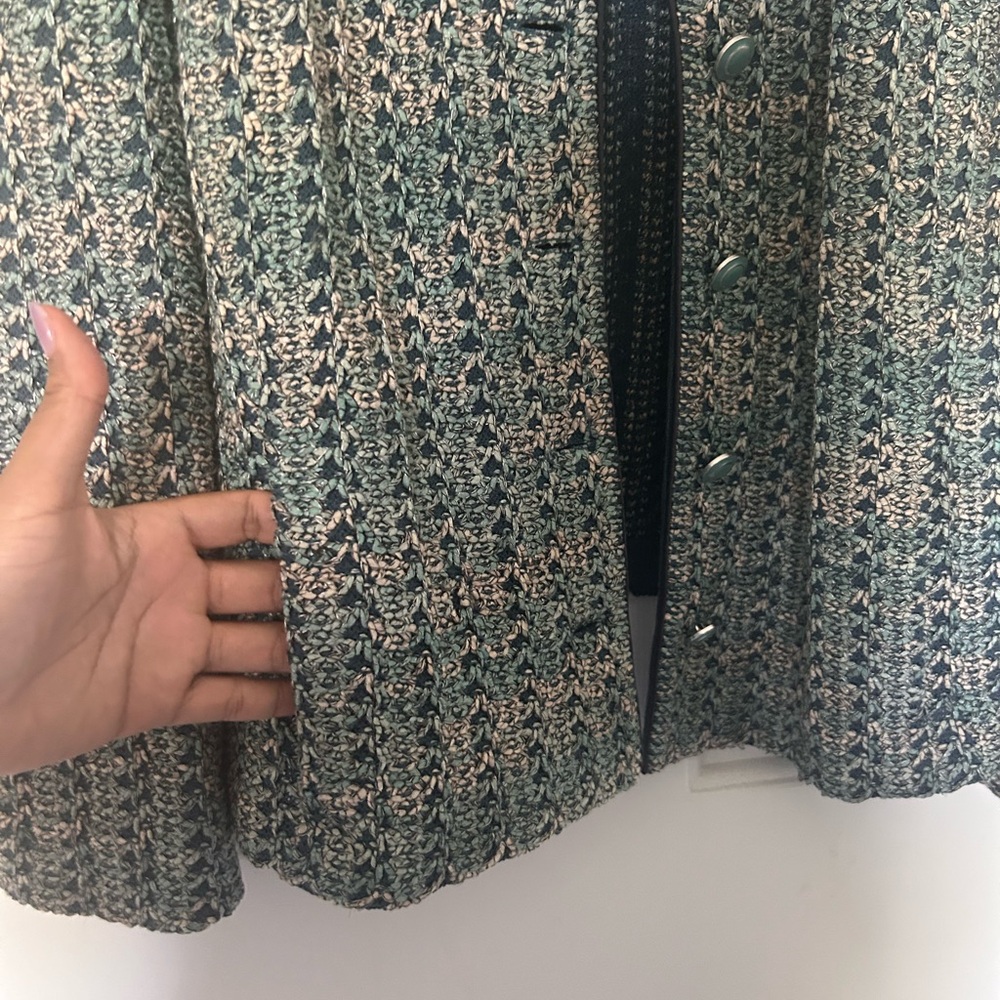 St. John Collection Santana Knit Tweed Jacket Size 12 - Picture 8 of 9